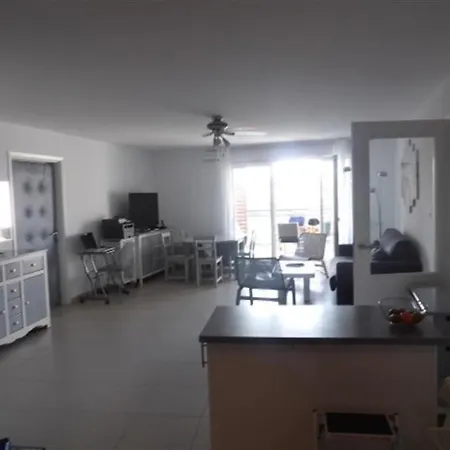 Apartment T2 Neuve En Centre Ville Saint-Raphaël